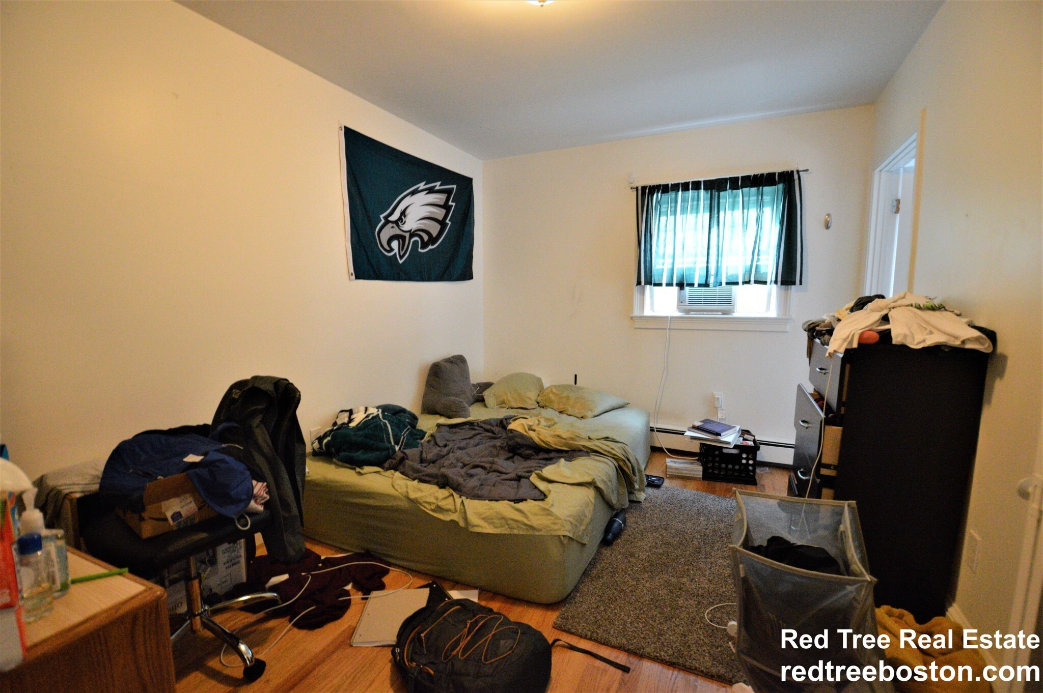 Building Photo - 74 Manet Rd