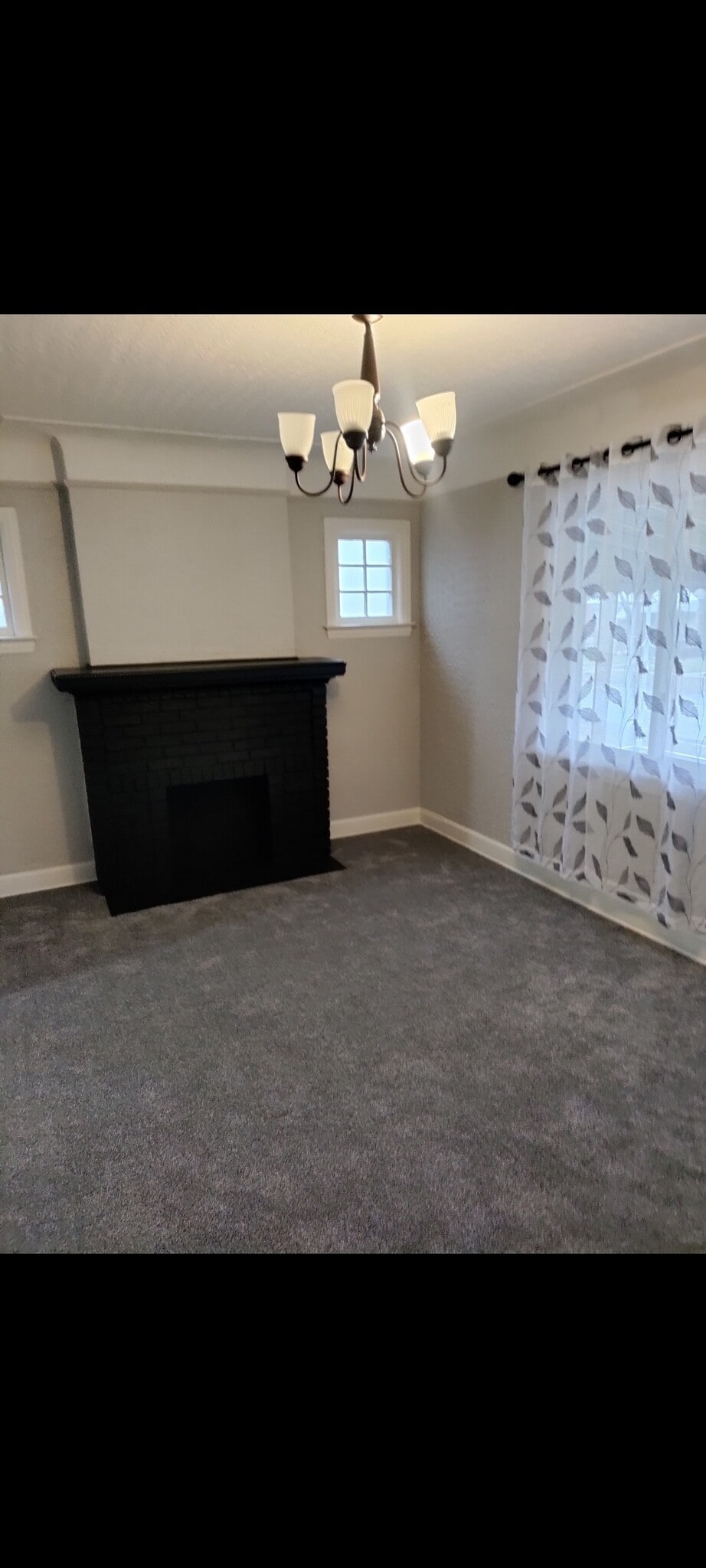 Living room - 6829 Abington Ave