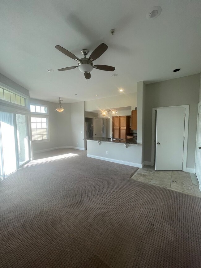 Building Photo - 2 Bedroom / 2 bath Condo in Bermuda Dunes ...