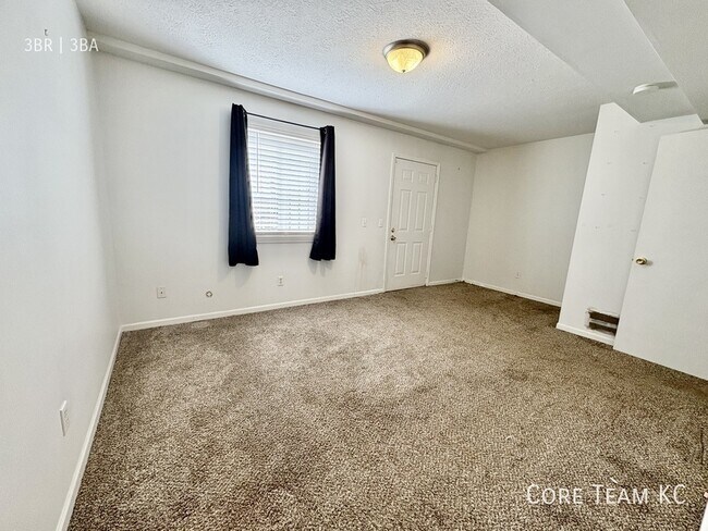 Building Photo - 4420 Jarboe St