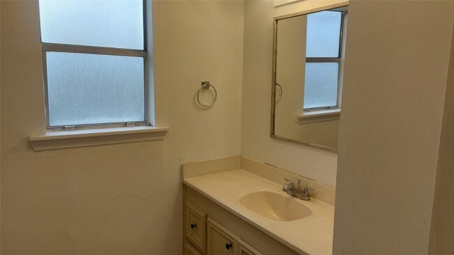 Building Photo - 16317 Avenue D