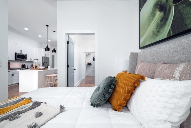 Building Photo - 11929 Pioneers Way