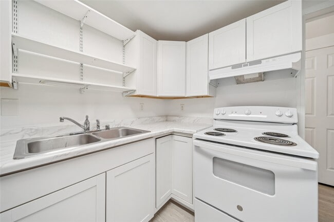 Building Photo - 12332 End St