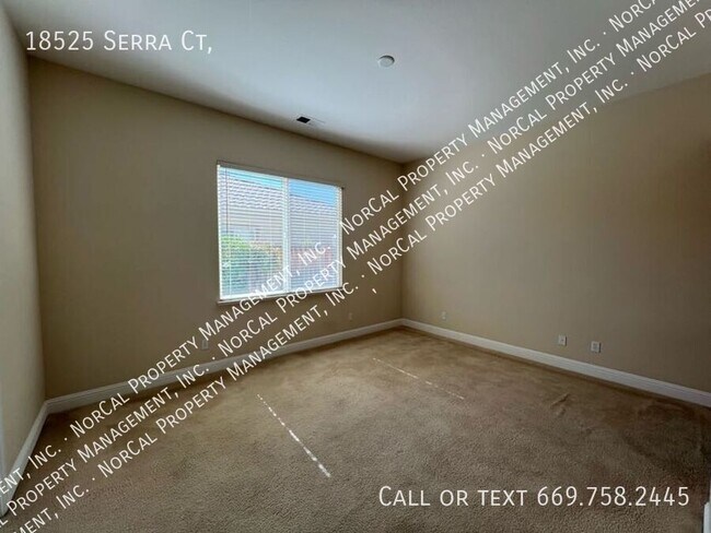 Building Photo - 18525 Serra Ct