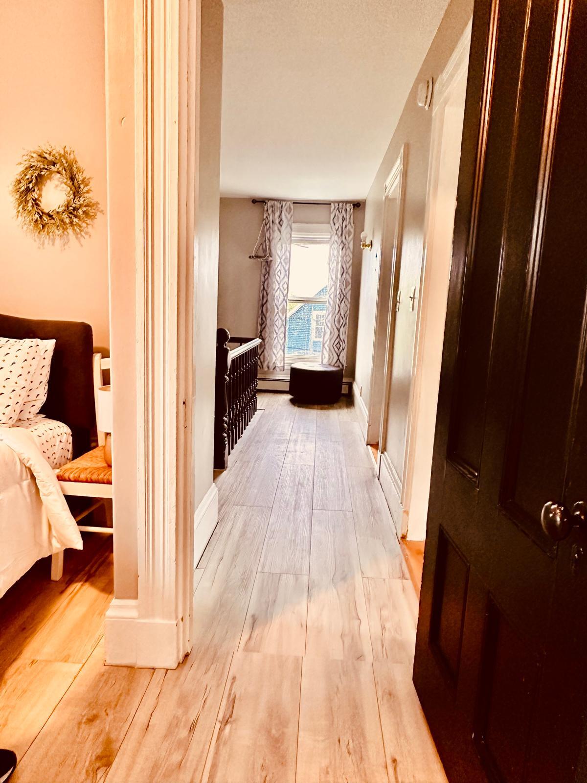 Building Photo - 46 Dillingham St