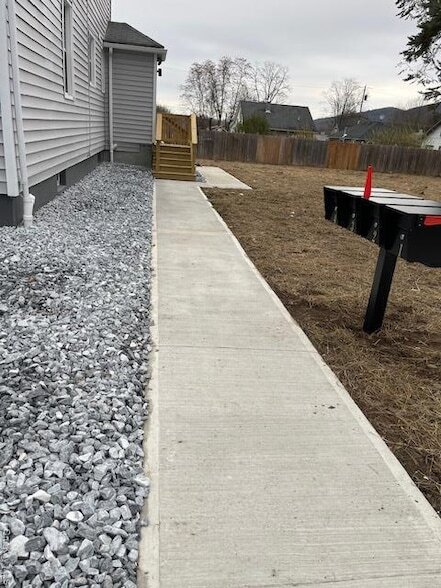 Building Photo - 12 Backman Ave