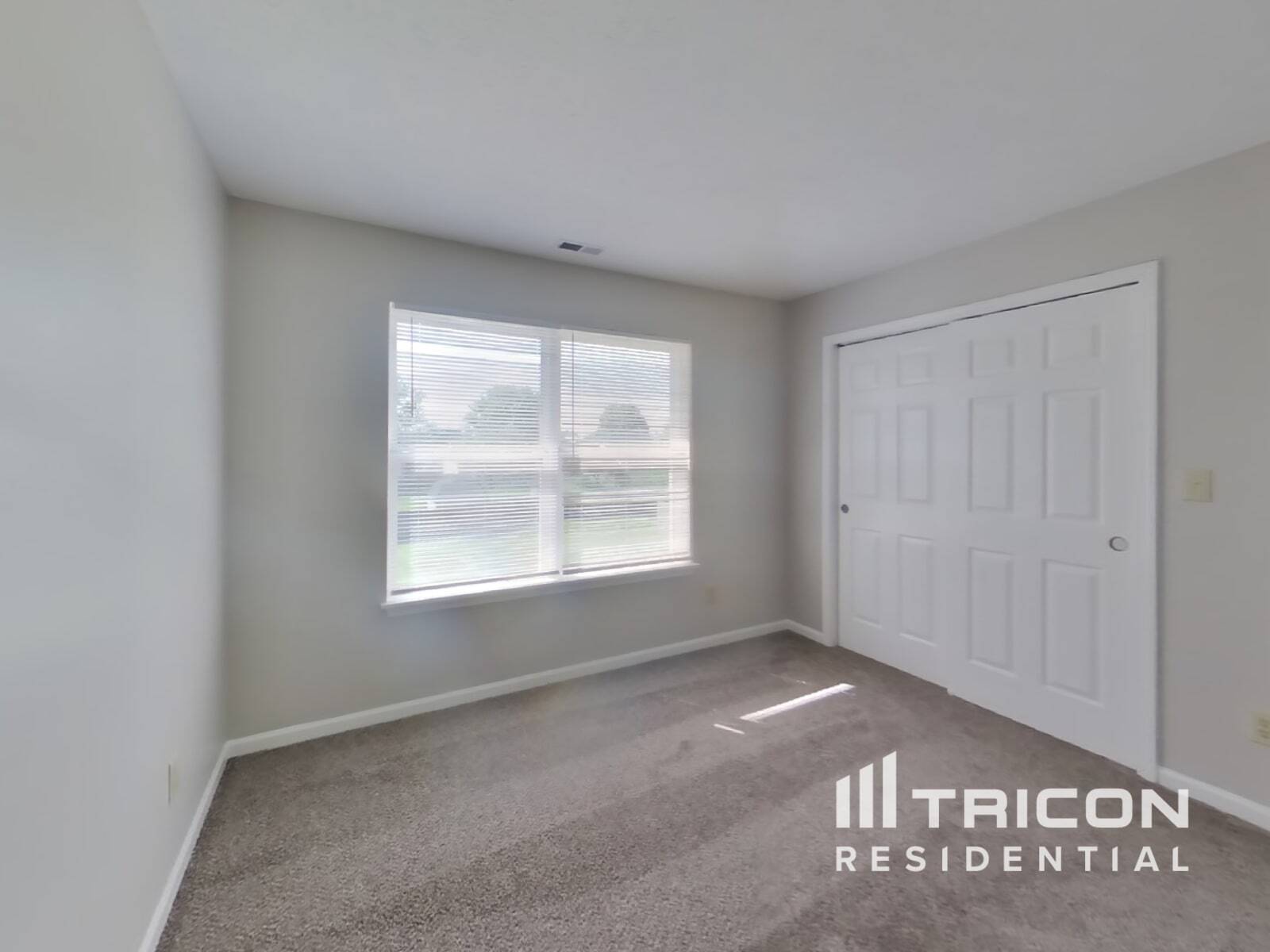 Building Photo - 3636 Black Locust Dr