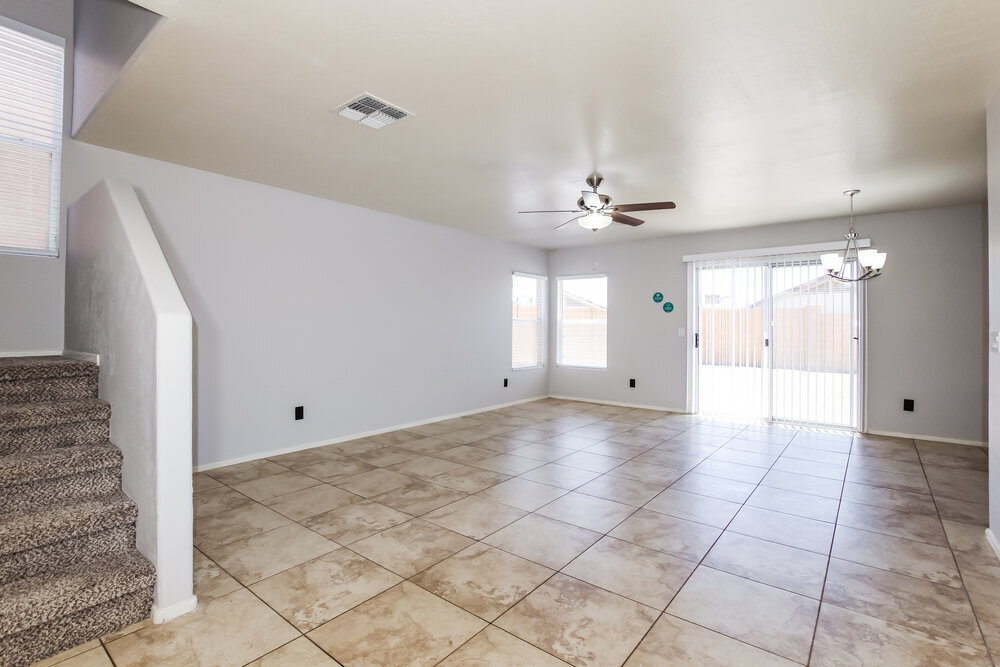 Building Photo - 22807 W Gardenia Dr