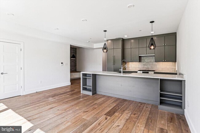 Building Photo - 2409 37th St NW
