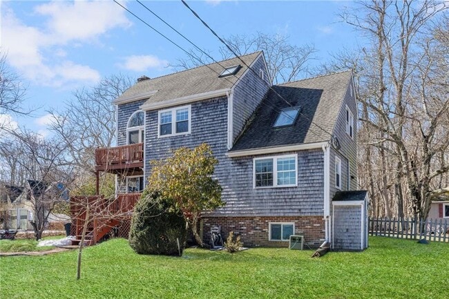 Building Photo - 1059 E Shore Rd