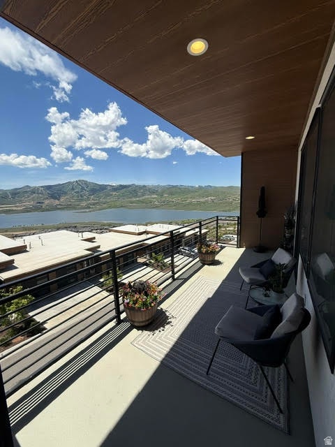 Building Photo - 795 E Miner Wy