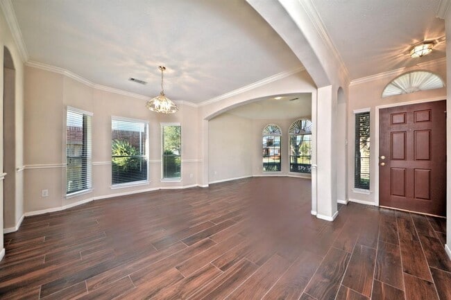 Building Photo - 1611 Winston Homestead Dr