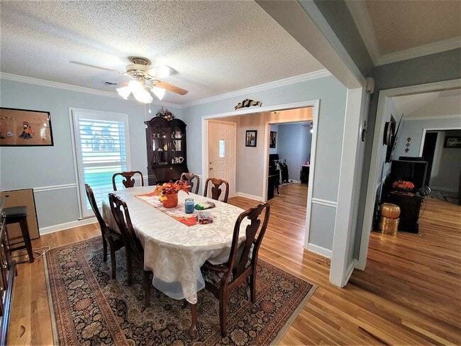 Building Photo - 481 Autumn Trail Cove