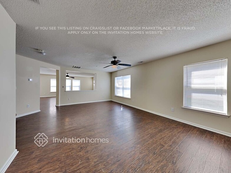 Building Photo - 168 Ranlo Ave