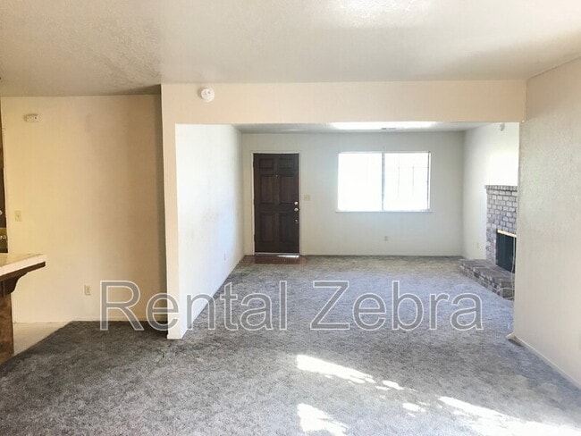 Building Photo - 3357 San Ramon Ct