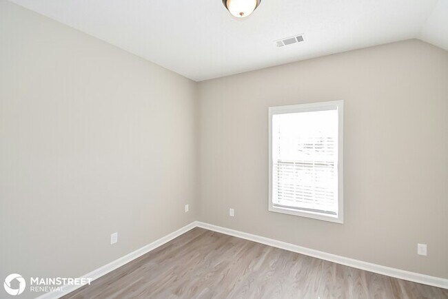 Building Photo - 260 Tara Beach Ln, Jonesboro, GA 30238