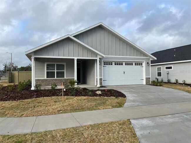 Building Photo - 6686 SW 12th Ln