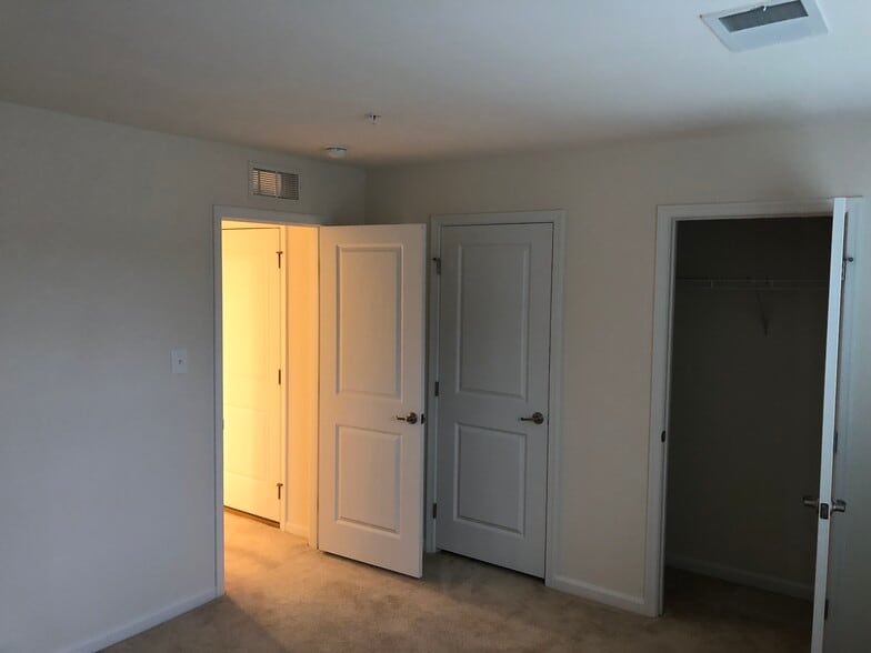 Bedroom - 14820 Saddle Creek Drive