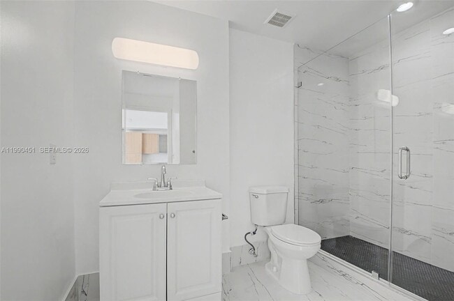 Building Photo - 1350 NW 8th Ct