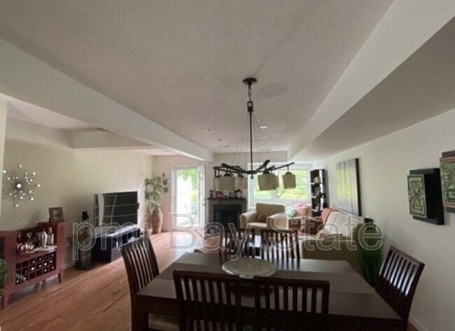 Building Photo - 10 Merganser Way