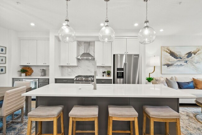 Building Photo - 1839 Gotham Ln NE