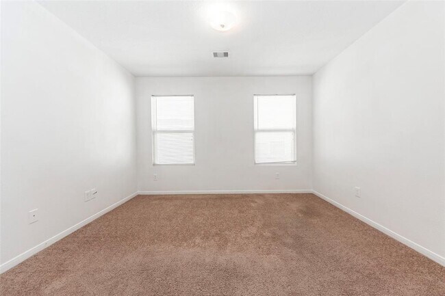 Building Photo - 8111 Rosemary Drive