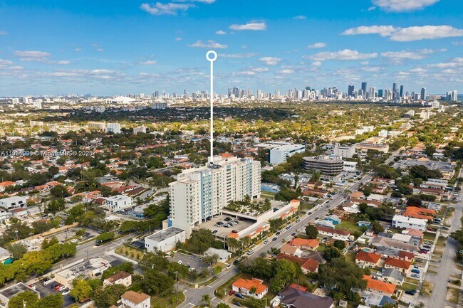 Building Photo - 3000 Coral Wy