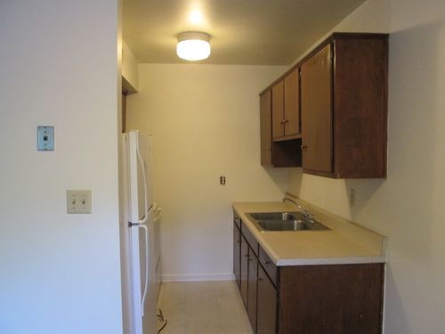 Building Photo - 1575 Briarfield Rd