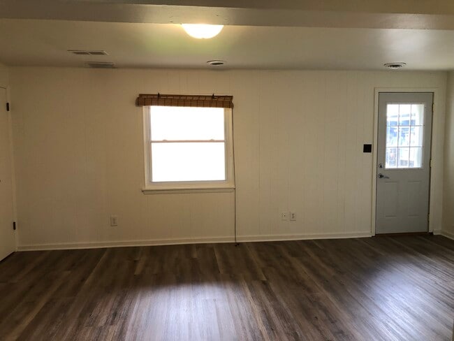 Building Photo - 3758 County Line Rd