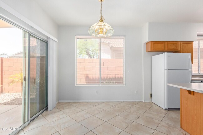 Building Photo - 3316 E Tierra Buena Ln