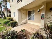 Building Photo - $1,895 Alluvial & Cedar Ave, 2 Bedroom 2 f...