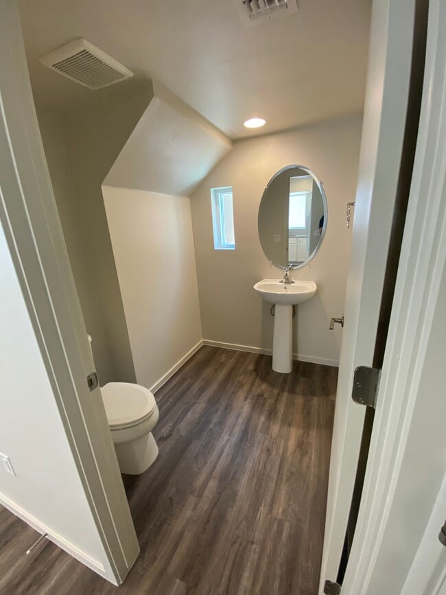 Building Photo - 8676 E Avant Garde Way