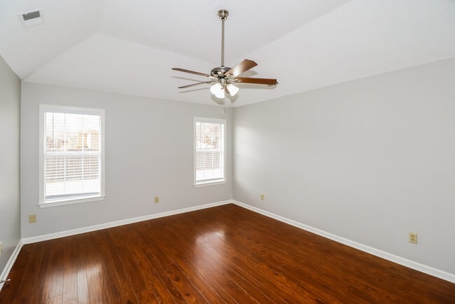 Building Photo - 4713 Shadow Field Ln