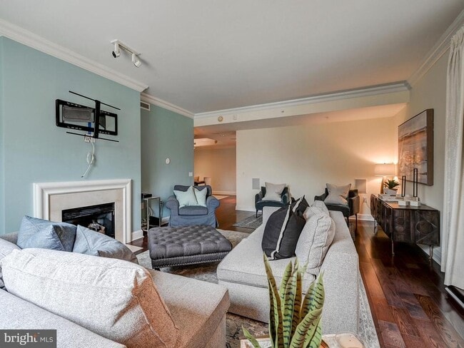 Building Photo - 801 Key Hwy