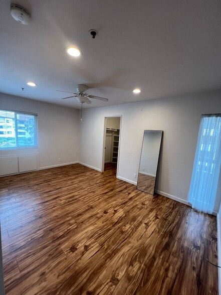 Bedroom 2 - 5645 Friars Rd