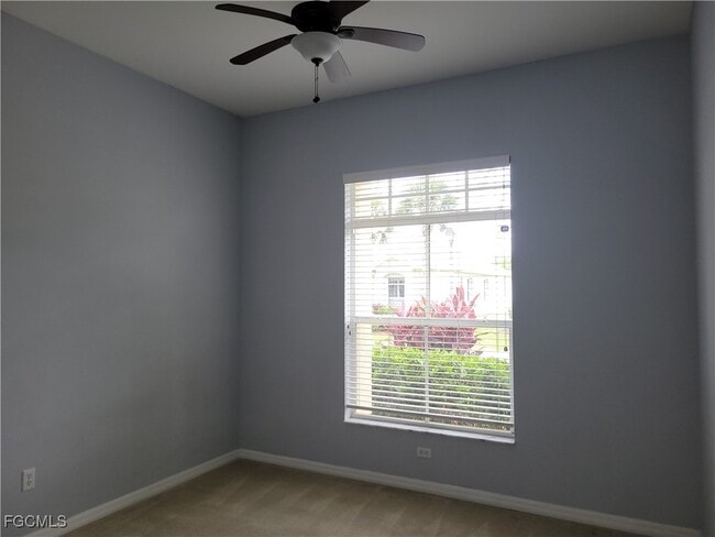 Building Photo - 9358 Palm Island Cir