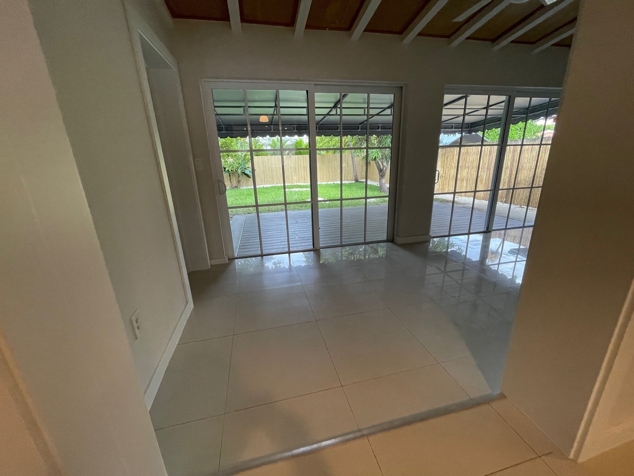 Family Room - 7820 Carlyle Ave
