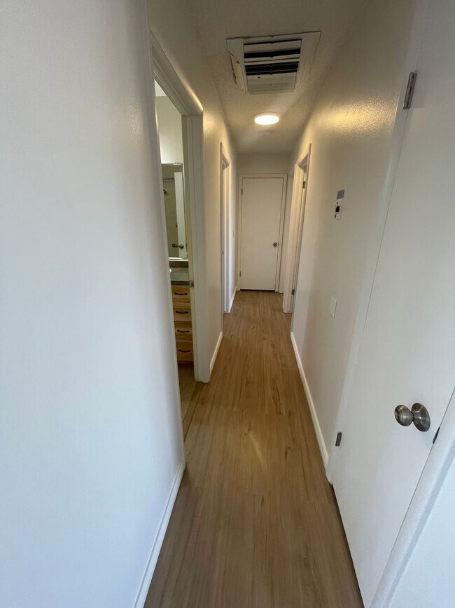 Building Photo - Beautiful Remodeled Home with nice yard.