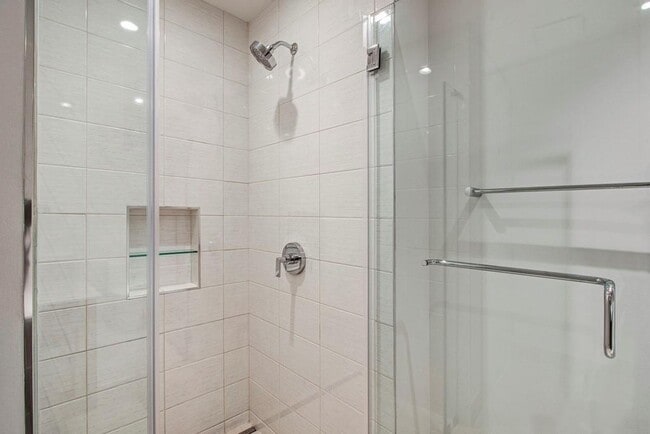 Building Photo - 301 West Ave