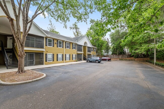 Building Photo - Allen's Park #204