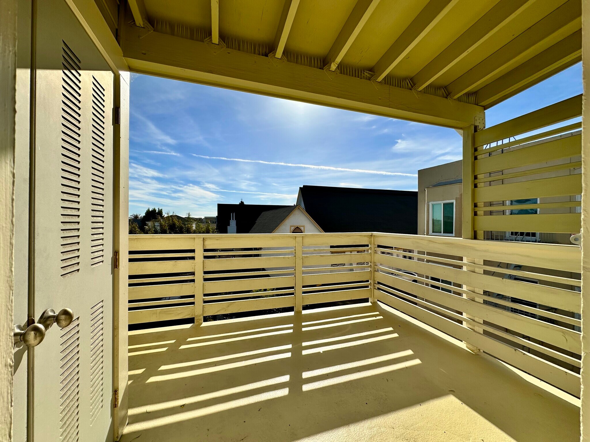 Building Photo - 817 Foothill Blvd