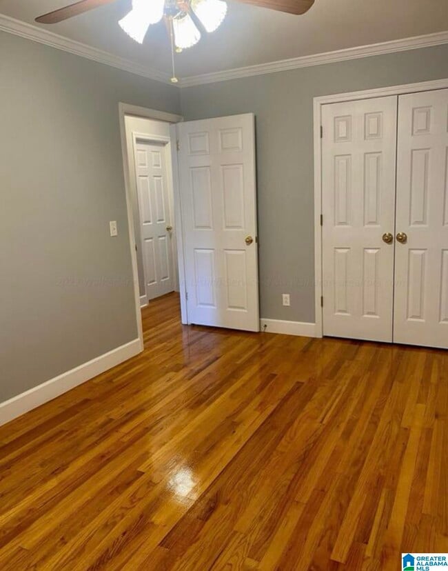 Building Photo - 1000 Highland Rd