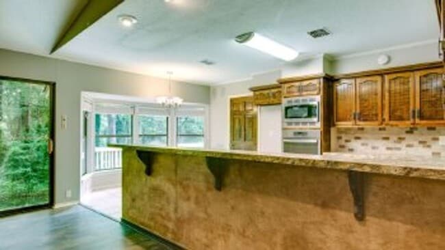 Building Photo - Pleasant Grove Home Available for Rent!