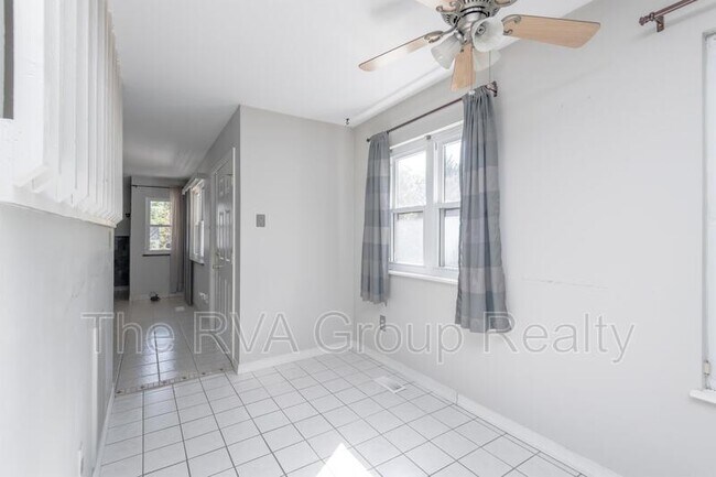 Building Photo - 10006 Redbridge Rd