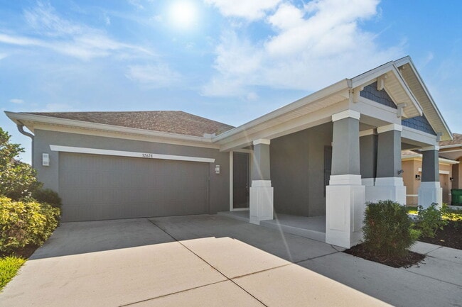 Building Photo - 32628 Harmony Oaks Dr