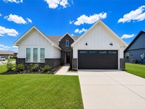 Building Photo - 1603 Barrows Ln