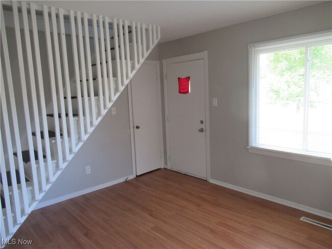 Building Photo - 15815 Eleanore Dr