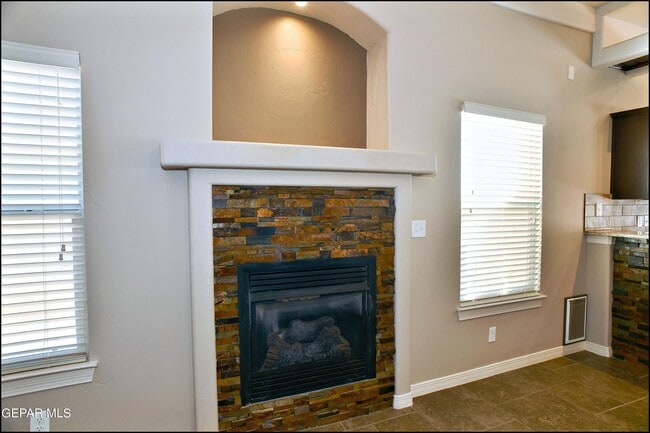 Building Photo - 14656 Ginger Kerrick