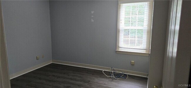 Building Photo - 4520 Cedar Forest Rd