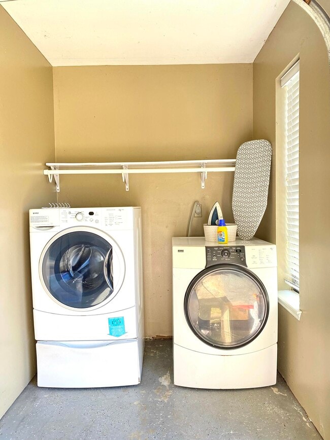 Building Photo - 20538 Blue Beech Dr